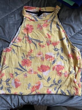 W5 Yellow Ribbed High-Neck Floral Tank
